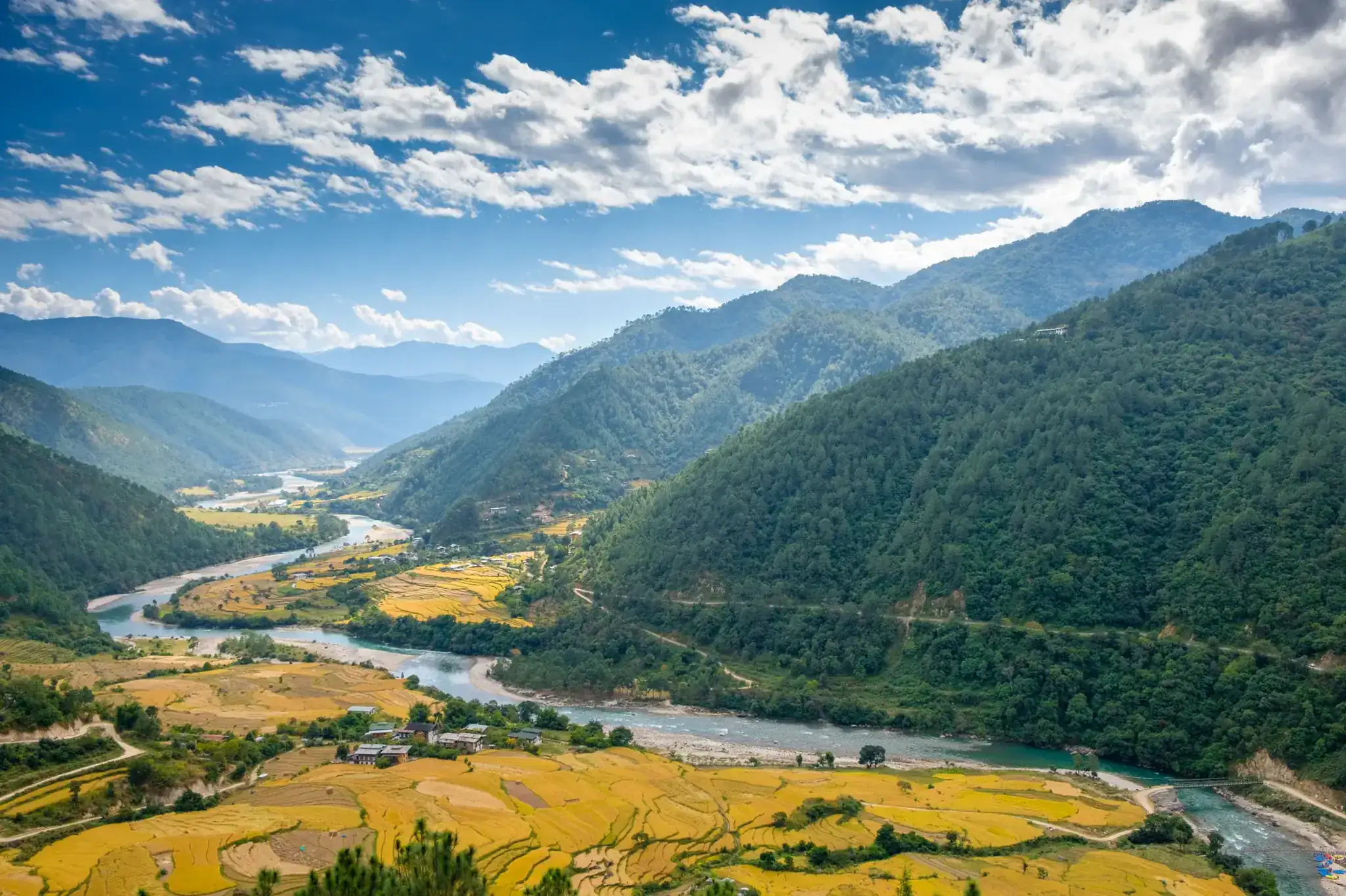 How to get to Bhutan: flights, gateways, and land routes